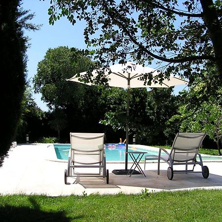 Апартаменты Mas Alpilles Soleil Сен-Реми-де-Прованс Экстерьер фото