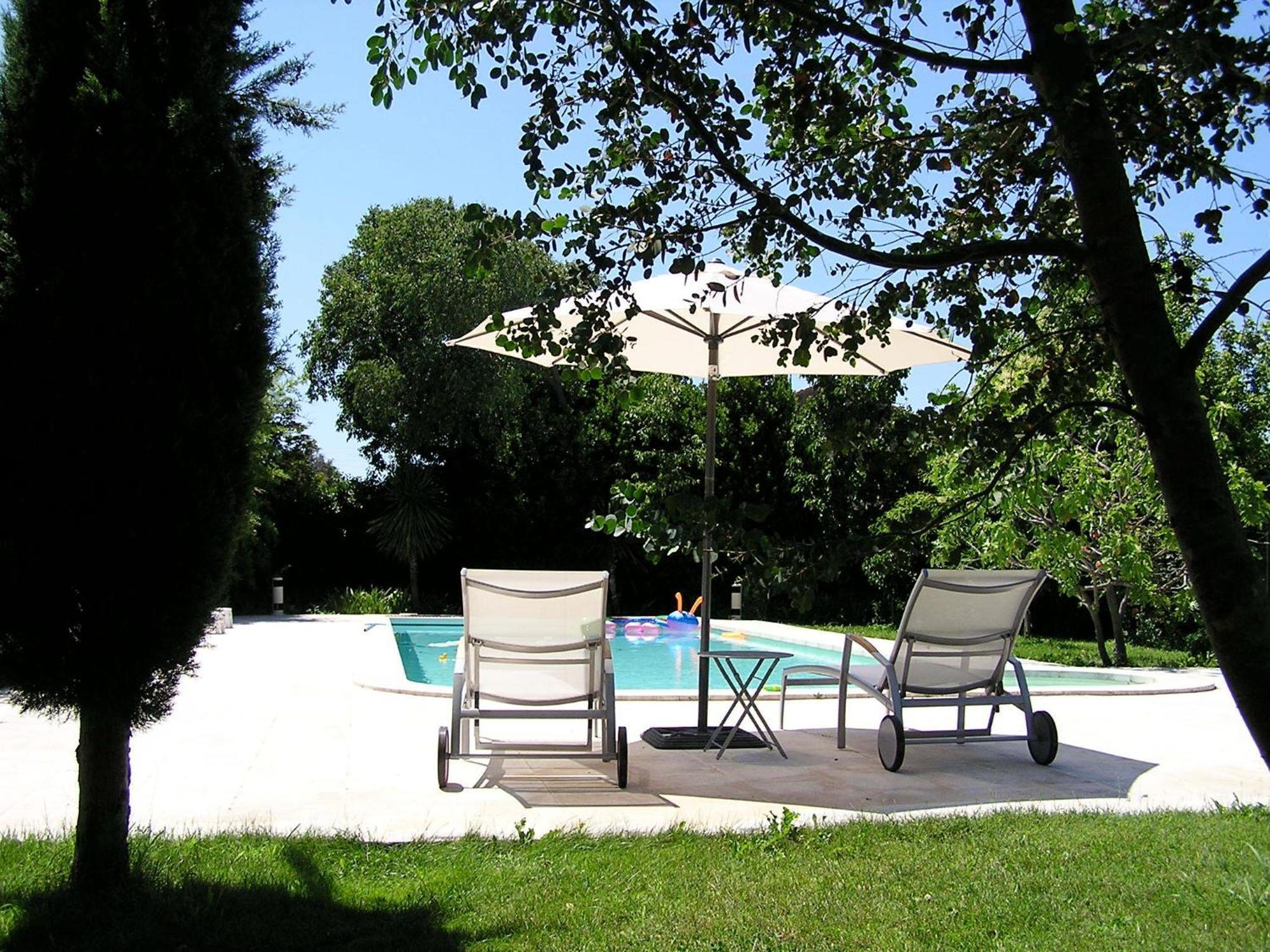 Апартаменты Mas Alpilles Soleil Сен-Реми-де-Прованс Экстерьер фото